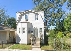 Pre-foreclosure Listing in S CORNELL AVE CHICAGO, IL 60649