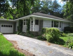 Pre-foreclosure in  SUNSET DR Lyons, NY 14489