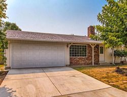  Sycamore Dr, Redding CA