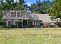 Pre-foreclosure in  KILLARNEY WAY Tallahassee, FL 32309