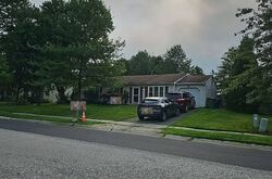 Pre-foreclosure in  GREENBROOK DR Marlton, NJ 08053