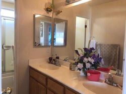 Pre-foreclosure in  AUTUMNWOOD AVE Lathrop, CA 95330
