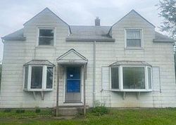Pre-foreclosure in  NIAGARA FALLS BLVD Buffalo, NY 14226
