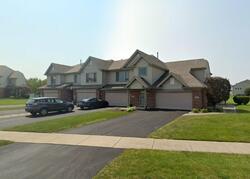 Pre-foreclosure in  AUBURN LN Frankfort, IL 60423