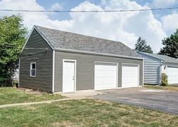 Pre-foreclosure Listing in WYANDOT ST FINDLAY, OH 45840