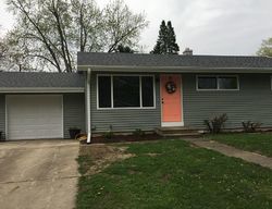 Pre-foreclosure Listing in N 15TH ST ROCHELLE, IL 61068