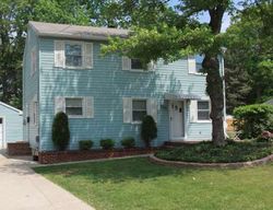 Pre-foreclosure Listing in BROWNING RD MERCHANTVILLE, NJ 08109