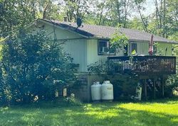 Pre-foreclosure in  GLENBROOK DR Newton, NJ 07860