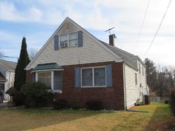 Pre-foreclosure in  BANNOCKBURN AVE Ambler, PA 19002