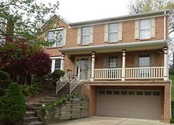  Stonewood Dr, Bethel Park PA