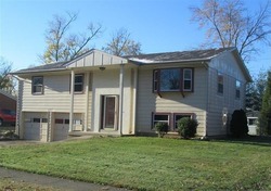 Pre-foreclosure Listing in WOODBOURNE DR NEW ALBANY, IN 47150