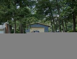 Pre-foreclosure in  HICKORY DR Oakland, NJ 07436