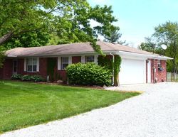 Pre-foreclosure Listing in N 350 W GREENFIELD, IN 46140