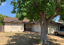 Pre-foreclosure in  MERCURY WAY Sacramento, CA 95864