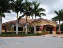 Pre-foreclosure Listing in LUCERA CT ESTERO, FL 33928