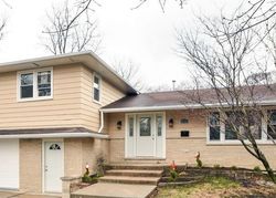 Pre-foreclosure Listing in RIDGEWAY AVE MIDLOTHIAN, IL 60445