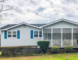 Pre-foreclosure Listing in STADIUM DR WESTMINSTER, SC 29693