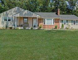 Pre-foreclosure Listing in FIVE POINTS RD COLTS NECK, NJ 07722