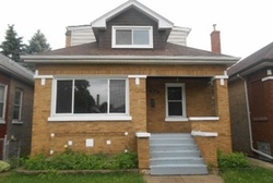 Pre-foreclosure in  EUCLID AVE Berwyn, IL 60402