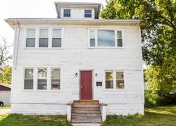 Pre-foreclosure in  BUENA VISTA AVE Chicago Heights, IL 60411