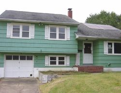 Pre-foreclosure in  HARMON RD Mount Holly, NJ 08060