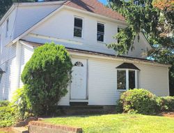  Secatogue Ave, Farmingdale NY