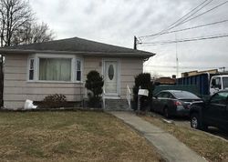 Pre-foreclosure in  FAYETTE ST Uniondale, NY 11553