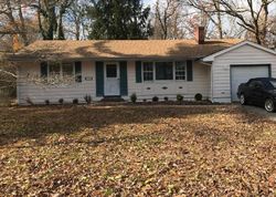 Pre-foreclosure in  BARTLETT PL Toms River, NJ 08753