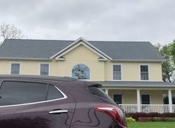Pre-foreclosure in  CHESTNUT AVE Glen Head, NY 11545