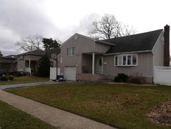  N Hickory St, Massapequa NY