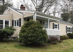 Pre-foreclosure in  MIDDLE RD Acushnet, MA 02743