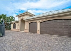 Pre-foreclosure in  SW 18TH AVE Fort Lauderdale, FL 33312