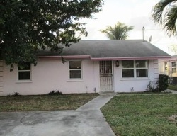 Pre-foreclosure in  NW 11TH AVE Delray Beach, FL 33444