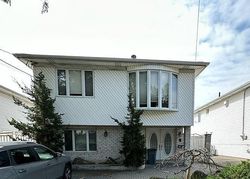 Pre-foreclosure Listing in 159TH AVE HOWARD BEACH, NY 11414