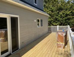 Pre-foreclosure in  BAY VIEW AVE East Hampton, NY 11937