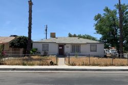 Pre-foreclosure in  1ST ST Bakersfield, CA 93304