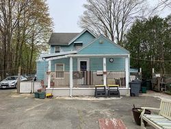 Pre-foreclosure in  WASHINGTON ST Stoneham, MA 02180