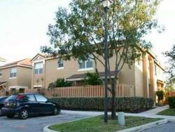 Pre-foreclosure Listing in SW 54TH CT HOLLYWOOD, FL 33027