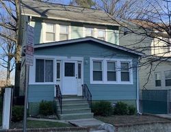 Pre-foreclosure in  RICHELIEU TER Newark, NJ 07106