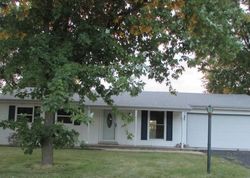 Pre-foreclosure in  CAMBRIDGE DR Morris, IL 60450