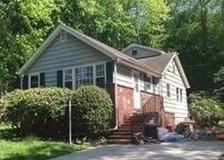 Pre-foreclosure Listing in NARCISSUS RD ROCKY POINT, NY 11778