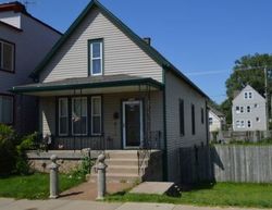 Pre-foreclosure in  S AVENUE L Chicago, IL 60617