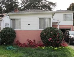 Pre-foreclosure in  OLIVE ST Oakland, CA 94621