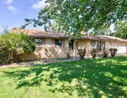 Pre-foreclosure in  ARROWHEAD DR Bourbonnais, IL 60914