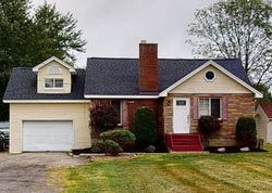 Pre-foreclosure in  ALT BLVD Grand Island, NY 14072