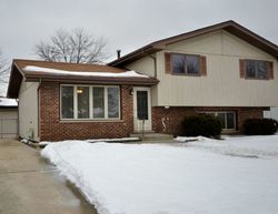 Pre-foreclosure Listing in PAXTON AVE TINLEY PARK, IL 60477