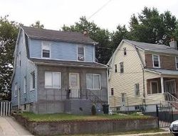Pre-foreclosure in  JORDAN AVE Saint Albans, NY 11412
