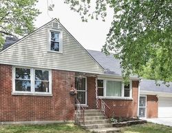 Pre-foreclosure Listing in N ROHDE AVE BERKELEY, IL 60163