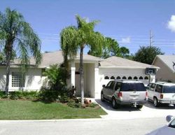Pre-foreclosure in  MALIBU CIR West Palm Beach, FL 33413