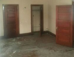 Pre-foreclosure in  W HURON ST Chicago, IL 60624
